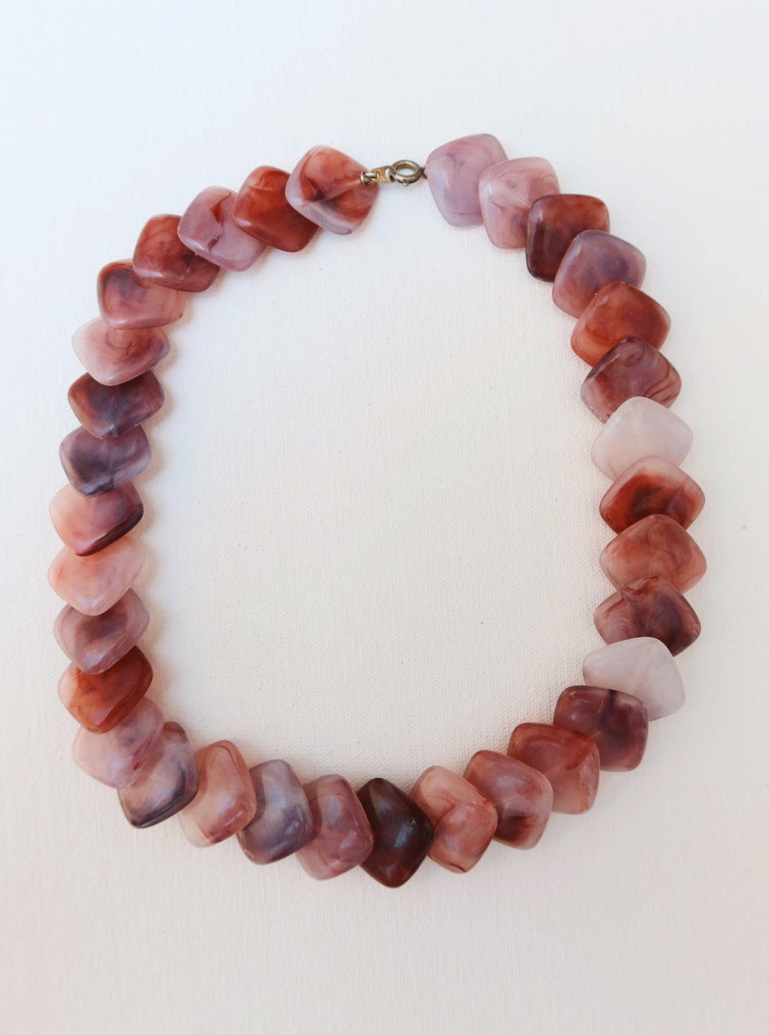 Choker vintage acrílico