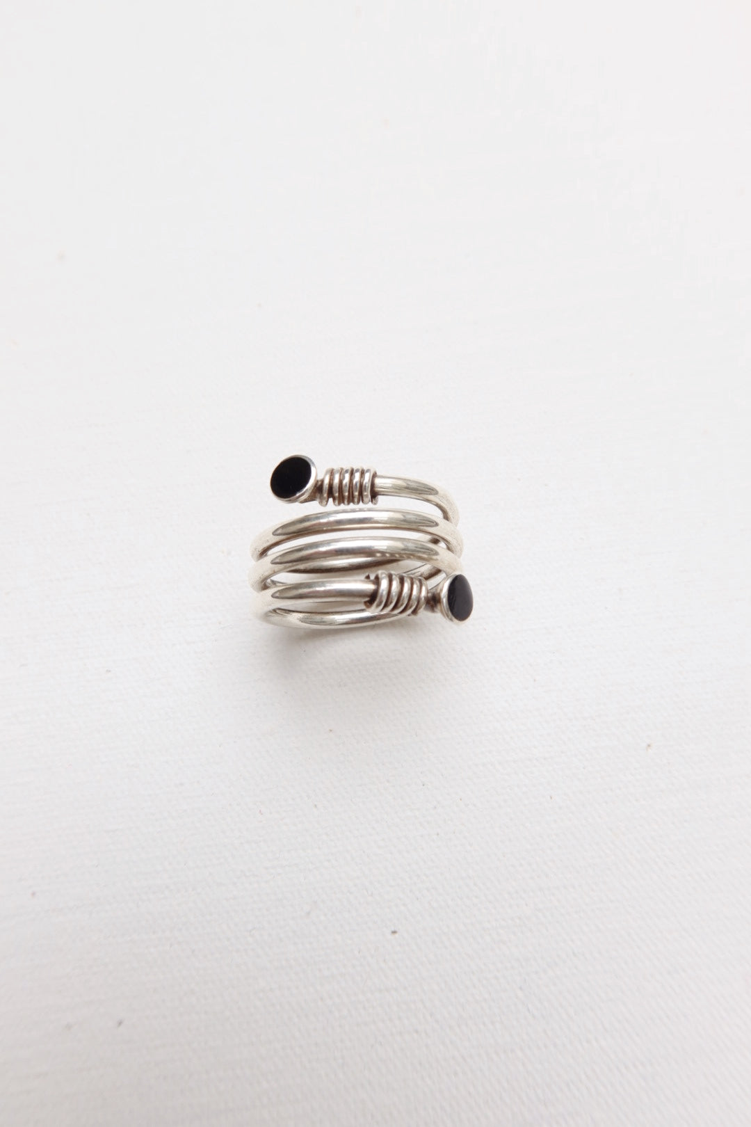 Anillo espiral de plata